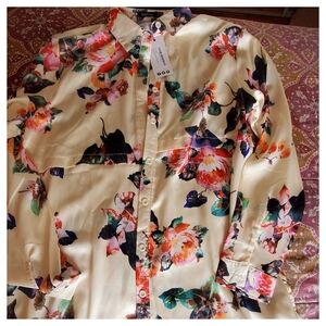 BRAND NEW floral shirt dress.... (US size 10)
